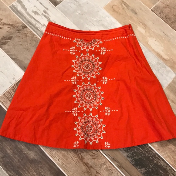 Anthropologie Dresses & Skirts - Anthropologie Red A-Line Skirt with Cream Embroidery